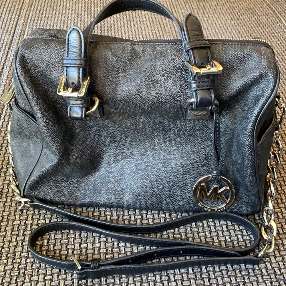 Michael Kors cross body black bag